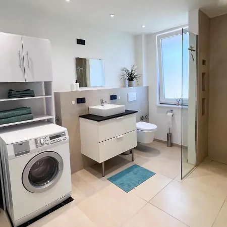 Helle Und Gemuetliche Ferienwohnung In Lorsch Buitenkant foto