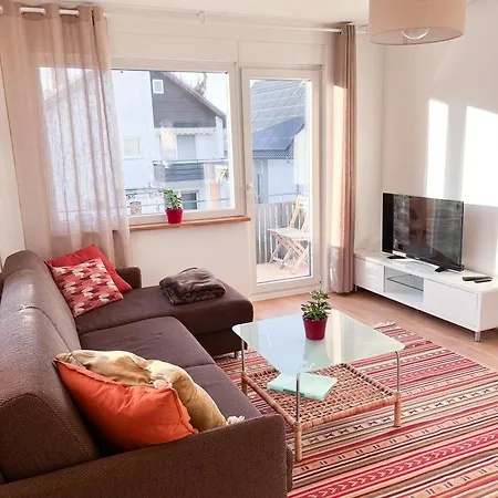 Helle Und Gemuetliche Ferienwohnung In Lorsch Buitenkant foto